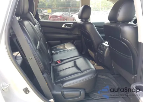 2015 Nissan Pathfinder Sl z USA, uszkodzony, nr VIN 5N1AR2MNXFC719271